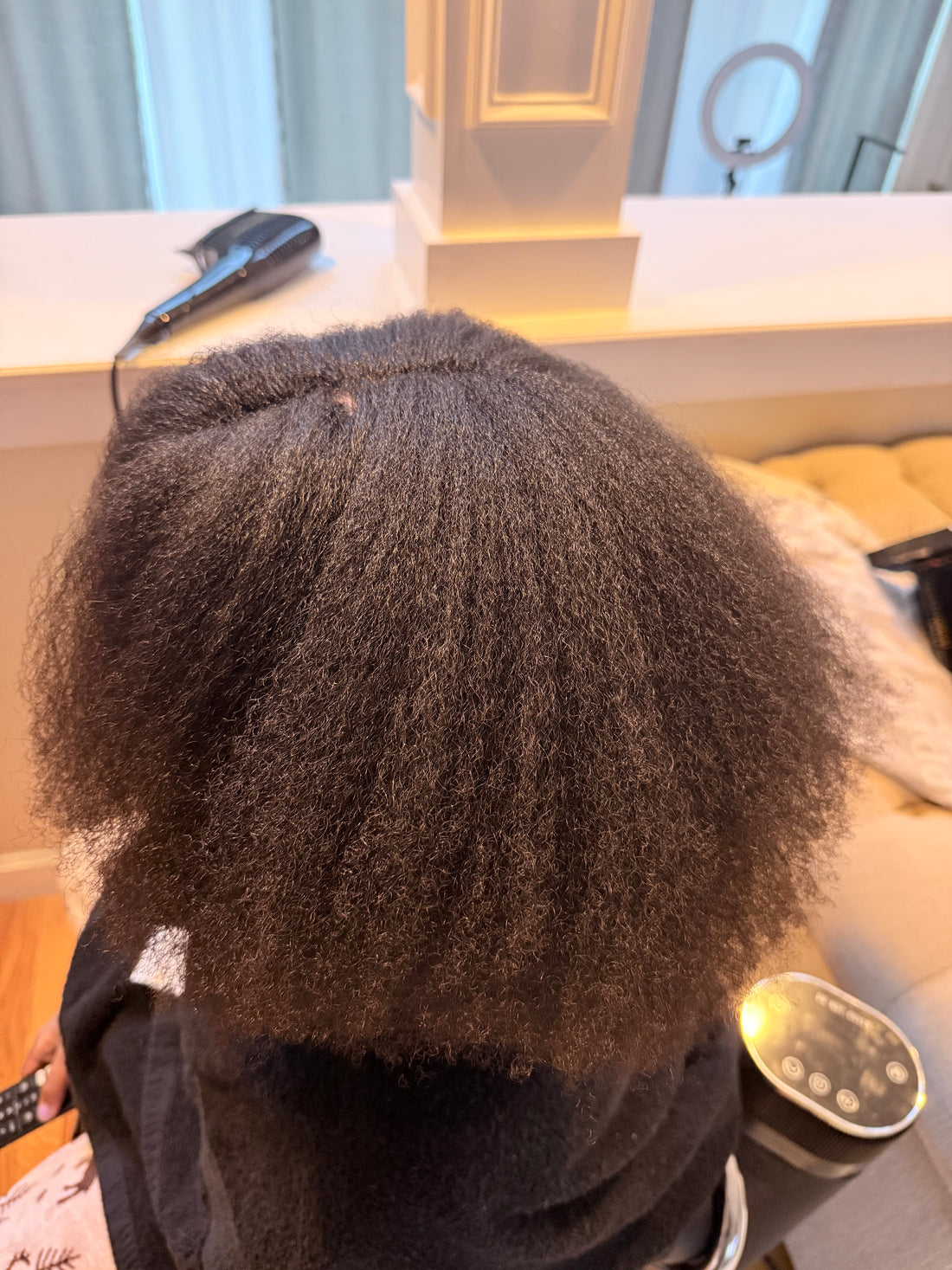 HANDMADE NATURAL GROWTH OIL.